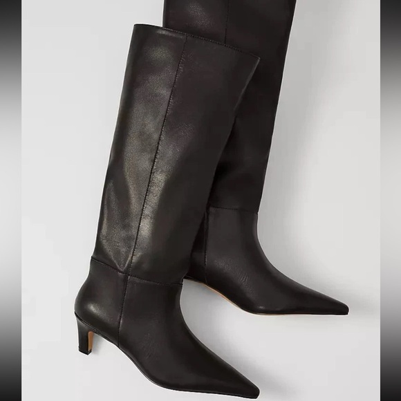 Ann Taylor New Leather Tall Boot Women 7.5 Black Kitten Heel Pointed Toe Classic